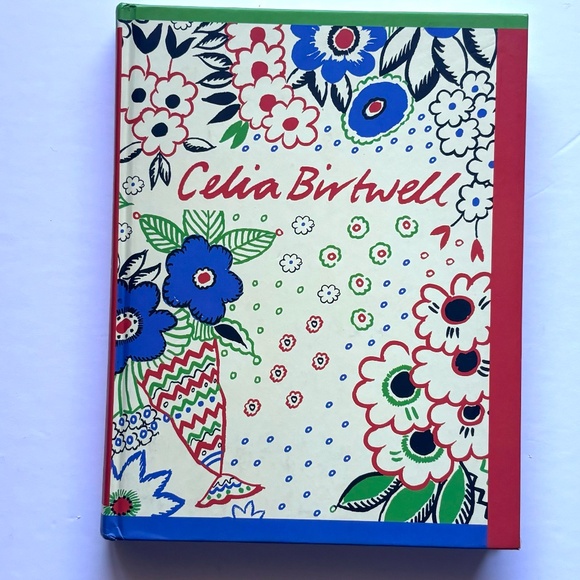 Celia Birtwell coffee table book, text by Dominic Lutyens, very good condition - Picture 1 of 10